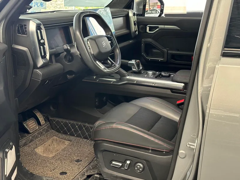 Jetour T2 2025 2.0TD XWD Conquer+ exterior photo 4 Jetour T2 2025 2.0TD XWD Conquer+ exterior photo 4