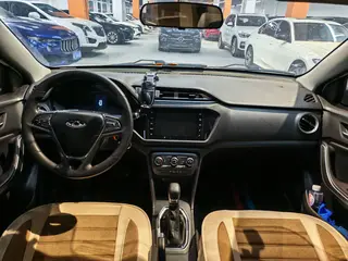 Chery Tiggo 3x 2020 Versión de calidad 1.5L CVT Edición de lujo exterior foto 7 Chery Tiggo 3x 2020 Versión de calidad 1.5L CVT Edición de lujo exterior foto 7