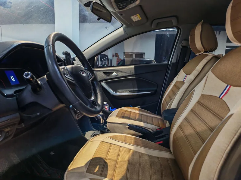 Chery Tiggo 3x 2020 Versión de calidad 1.5L CVT Edición de lujo interior foto 8 Chery Tiggo 3x 2020 Versión de calidad 1.5L CVT Edición de lujo interior foto 8