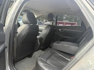 Hyundai Sonata 2020 270TGDi GL DCT Versión líder interior foto 9 Hyundai Sonata 2020 270TGDi GL DCT Versión líder interior foto 9