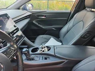 Toyota Avalon 2021 2.5L Edición de lujo interior foto 11 Toyota Avalon 2021 2.5L Edición de lujo interior foto 11