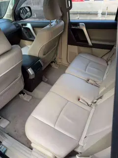 Toyota Prado 2010 4.0L Automático TX-L exterior foto 6 Toyota Prado 2010 4.0L Automático TX-L exterior foto 6