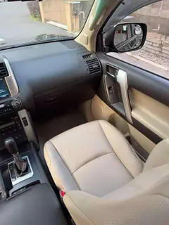 Toyota Prado 2010 4.0L Automático TX-L interior foto 11 Toyota Prado 2010 4.0L Automático TX-L interior foto 11