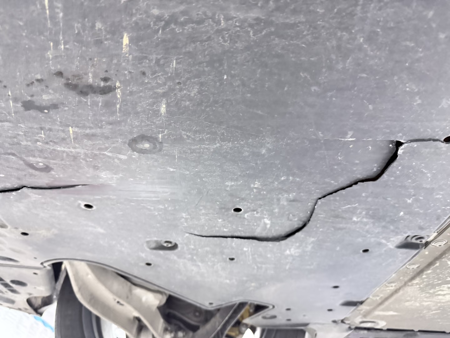 Замена аккумулятора Xiaomi SU7