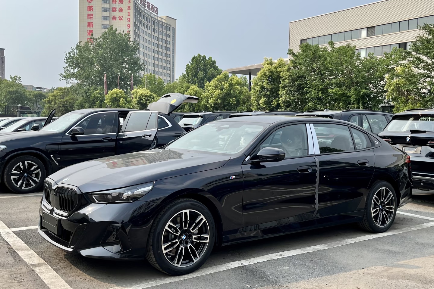 2026 Guide to Importing a BMW 5 Series from China for Personal Use: Prices, Condition, Trims and Buying Advice