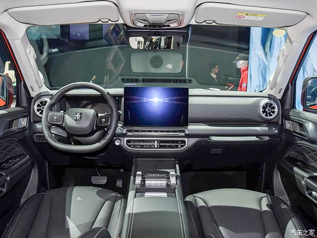 Polar Edition 2.4T Diesel | 24.48 | Image