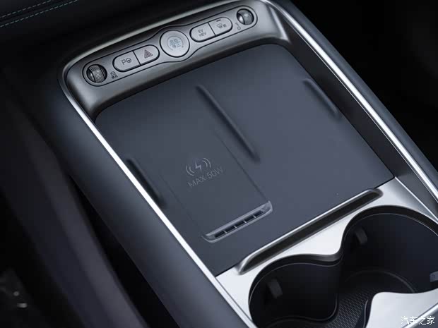 BYD Updated Seal 05 DM-i and Seal 05 EV Launching April 20