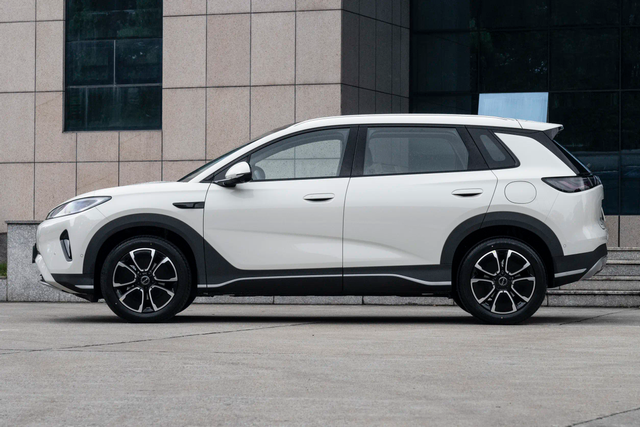 Un restylage comme une nouvelle génération ? Le Sea Lion 05 DM-i 2026 arrive, avec une autonomie combinée de plus de 2000 km - illustration