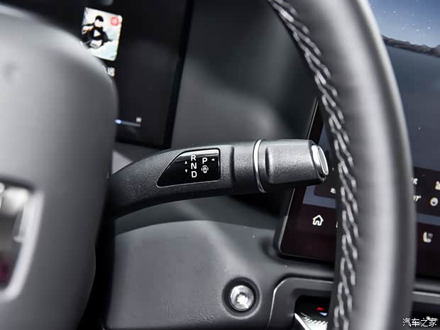 ● Особенности нового автомобиля. Изображение