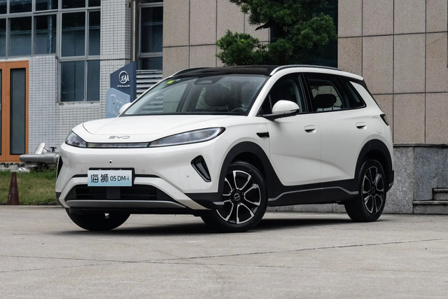 Un restylage comme une nouvelle génération ? Le Sea Lion 05 DM-i 2026 arrive, avec une autonomie combinée de plus de 2000 km - illustration