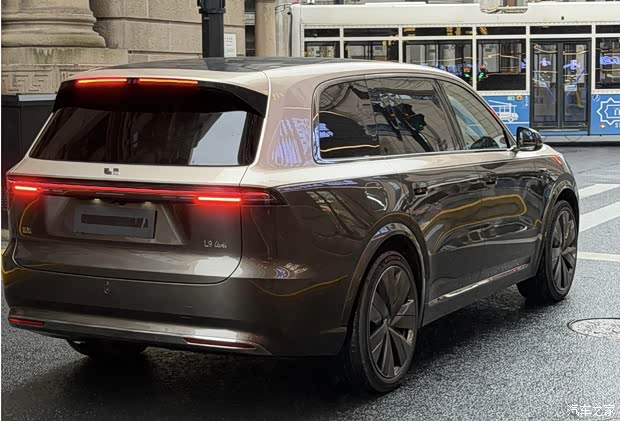 Q2 Launch, 4 LiDARs, 420 km Pure Electric Range: All-New Li Auto L9 Livis Real Car Exposed with Image