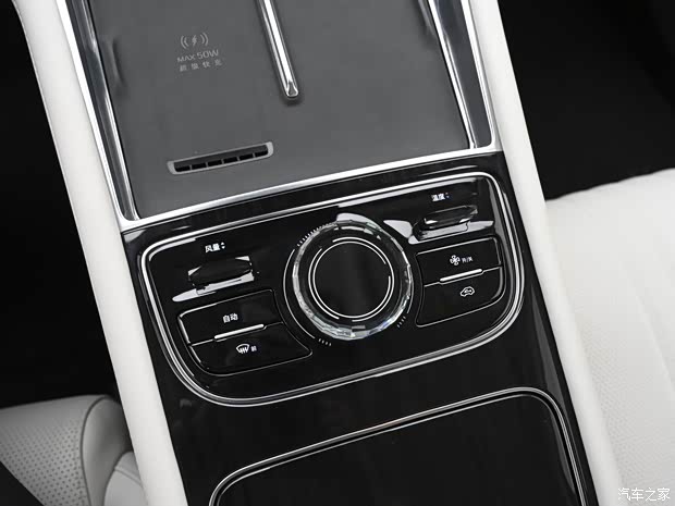 Geely Galaxy Xingyao 7 to Start Pre-sales on April 16, 0-100km/h Acceleration in 5.4 Seconds, Equipped with Four-Wheel Drive, with illustration