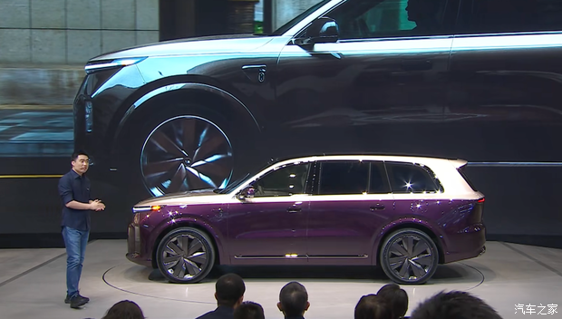 Li Xiang personally tests capacitive anti-pinch function of power-closing doors – Image