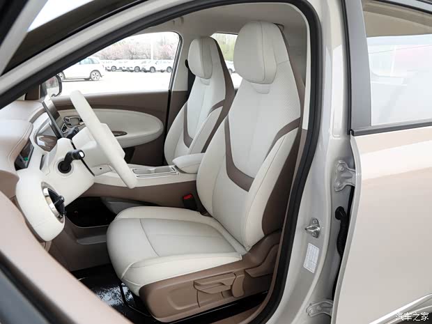 ¡Wuling Binguo Pro comienza su preventa el 14 de abril! 403 km de autonomía + estética retro. ¡Competencia para el BYD Seagull! Imagen