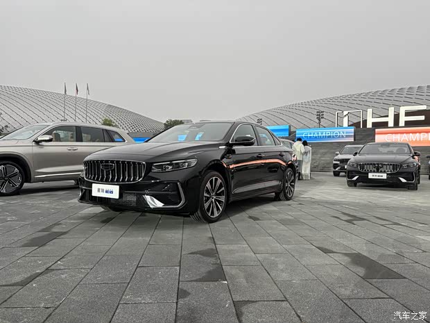 Consumo de combustible desde 3.98L/100km: Presentación de los modelos Geely Xingyue L i-HEV/Xingrui i-HEV con tecnología híbrida inteligente - Imagen