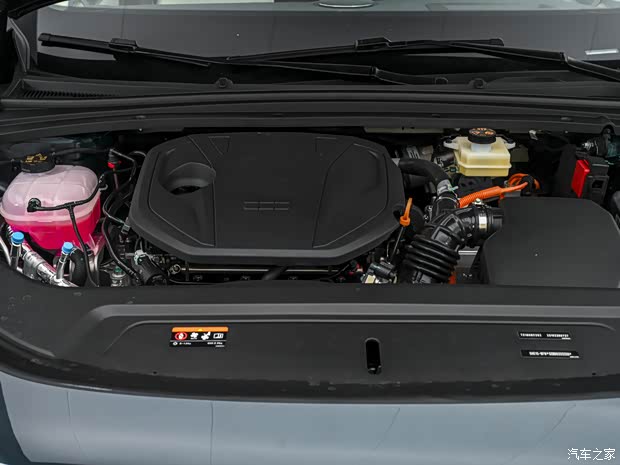 Geely Galaxy Xingyao 7 to Start Pre-sales on April 16, 0-100km/h Acceleration in 5.4 Seconds, Equipped with Four-Wheel Drive, with illustration