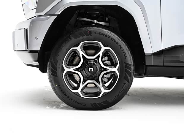 ● New Car Highlights: Image