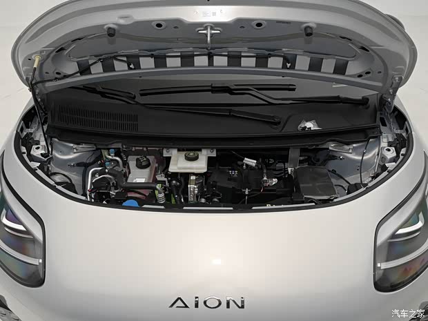 Изображение 2025 Aion UT