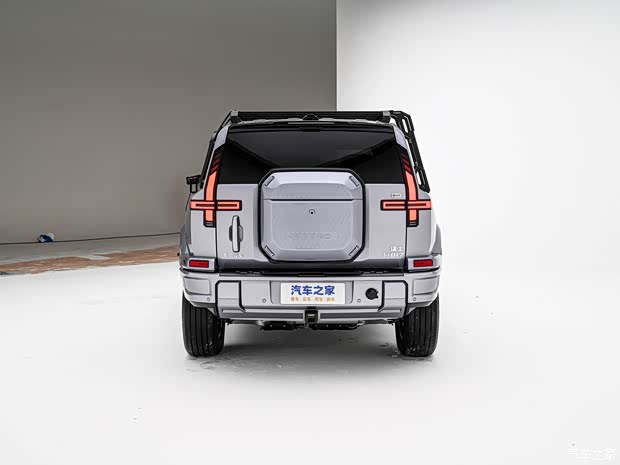 ● New Car Highlights: Image